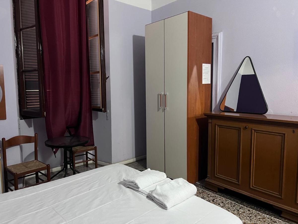 Guesthouse Ava Roma Bagian luar foto